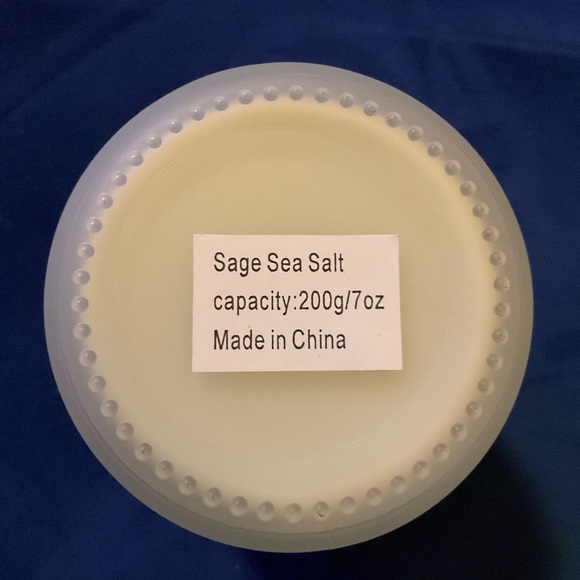 Sage Sea Salt 7oz white candle - Picture 2 of 3